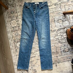 Aritzia Women’s Straight Leg Jeans - Blue Denim